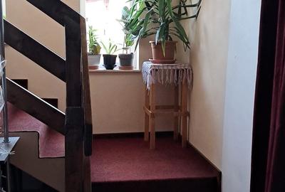 Casă cu 4 camere în Uiasca - 8