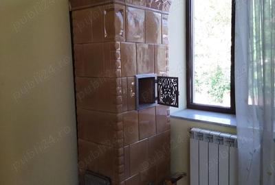 Casă cu 5 camere cu Teren 150 Mp în Central - 2