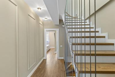 Vila P+1+2 retras Zona Delfinariu-finisaje calitate-9 camere-3parcari-3terase - 22