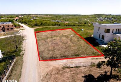 Teren de 1388 mp, în Paleu - 11