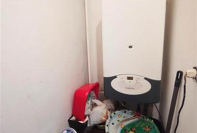 Apartament cu 3 camere semidecomandat, mobilat în Podu Roș - 7