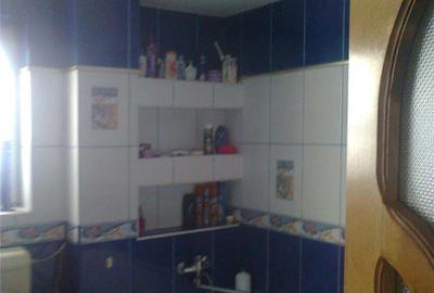 Casă cu 4 camere cu Teren 1211 Mp în Recea - 1