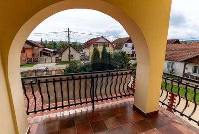 Vila /Pensiune 6 camere in Cristur, jud Hunedoara - 13