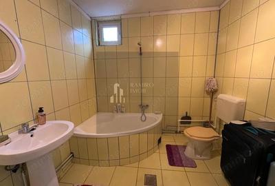 Casă cu 7 camere cu Canalizare în Brâncoveanu - 16