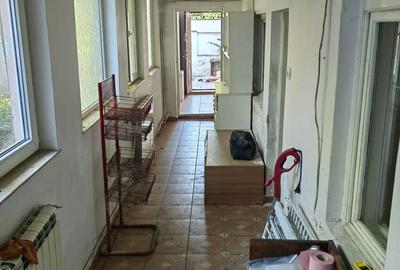 Casă cu 4 camere decomandat cu Teren 246 Mp în Grivița - 7