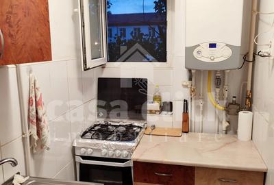 Apartament cu 3 camere semidecomandat, mobilat în Micro 19 - 5
