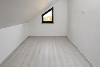 Casă cu 4 camere în Odaia Manolache - 6