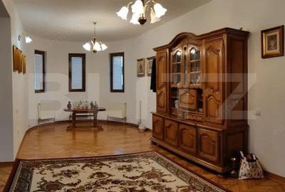 Casă cu 6 camere cu Teren 1178 Mp în Central - 15