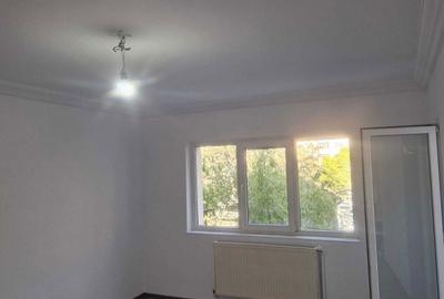 Apartament cu 3 camere decomandat în Central - 2