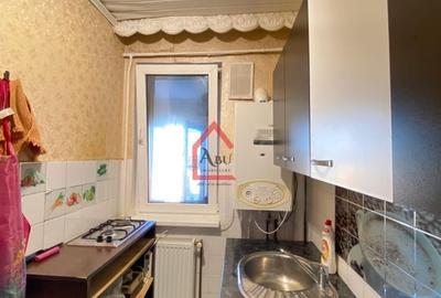 Apartament cu o cameră, Tătărași, bloc de apartamente - 2