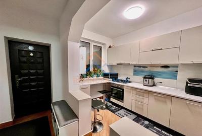 Casă cu 4 camere cu Canalizare în Apărătorii Patriei - 4