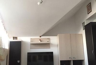 Apartament cu 3 camere, mobilat în Fundeni - 5
