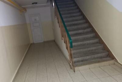Apartament cu 2 camere semidecomandat în Panduri