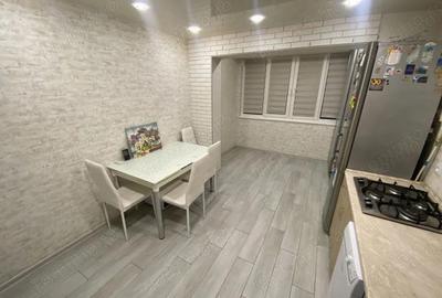 Apartament cu 2 camere decomandat în Aviației