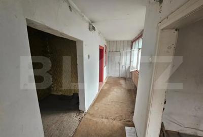 Casă cu 3 camere cu Teren 300 Mp în Mihoești - 1