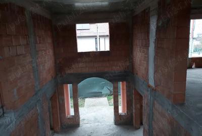 Vand casa la ro?u in Domne?ti Ilfov - 8