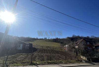 Teren de 5300 mp, în Centura