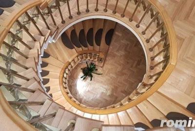 Zona Universitate Batiste S+P+E1+E2 868 mp - 2