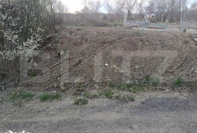 Teren de 1000 mp, în Central - 1