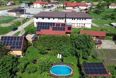 Casă cu 6 camere cu Teren 1500 Mp în Racovița - 19