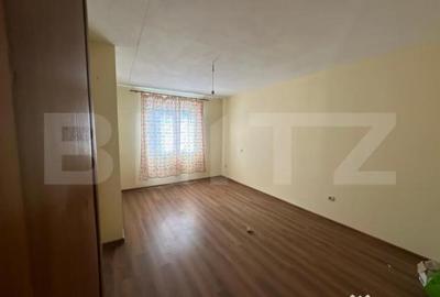 Casă cu 3 camere cu Teren 4075 Mp în Central - 10