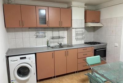 Apartament cu 3 camere decomandat în Central - 4
