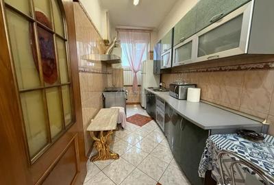Apartament cu 4 camere semidecomandat în Central - 7