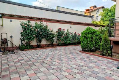 Bazilescu,D+P+E+M,Parc/Metrou-5 min.pe jos,5 camere+garaj subteran+mansarda 80mp - 18