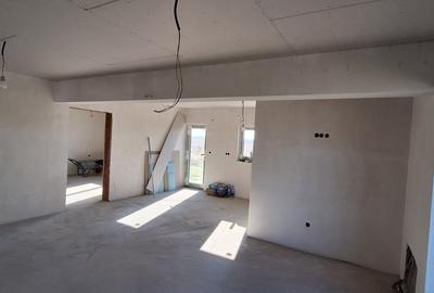 Casa individuala de vanzare, semifinisata, Santandrei - 6