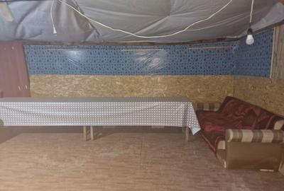 Casă cu 4 camere în Păunești - 2