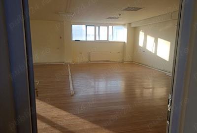 Proprietar Soc. Comerciala Inchiriez Spatiu 190 mp Iasi Calea Chisinaului Nr 23A - 4