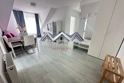 Apartament cu 3 camere semidecomandat, mobilat în Central