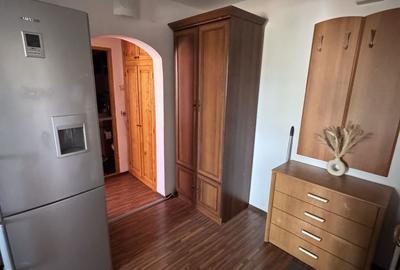 Apartament cu 2 camere decomandat în Central - 2