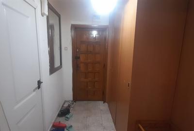 Apartament cu 3 camere decomandat în Drumul Taberei - 11