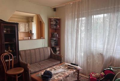 Apartament cu 4 camere semidecomandat în Gojdu - 16