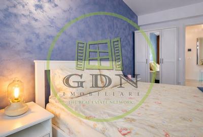 Apartament cu 3 camere decomandat în Tractorul