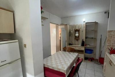 Apartament cu 2 camere semidecomandat în Aurel Vlaicu