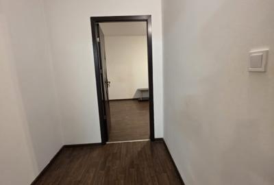 Podul de Fier-2 Camere Decomandat 50mp-bloc 81' - 6