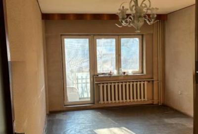 Apartament cu 2 camere decomandat în Crângași