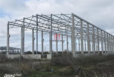 Spațiu comercial, de 2,900 mp, în Central - 4