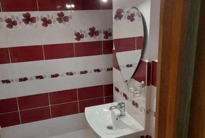 320 euro! Ap 1 camera Nicolina , prima statie la bulevard, et 3/8 - 2