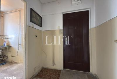 Apartament cu 2 camere semidecomandat în Florilor - 2