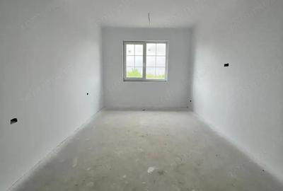 Casă cu 4 camere cu Teren 250 Mp în Giarmata - 2