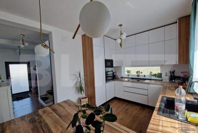 Vila superba in Livezeni, independenta energetic - 1