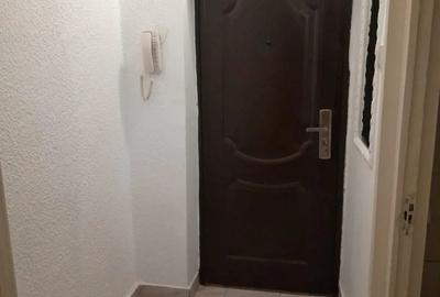 Garsonieră semidecomandată în Central - 1