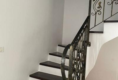 Casă cu 3 camere în Central - 5