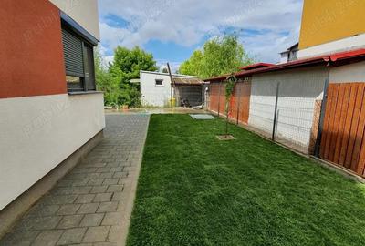 Proprietar vand Apartament 2 camere cu teren de 150 mp si 2 locuri de parcare. - 1