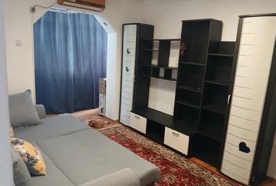 Apartament cu 2 camere - zona  Podu Ros - Lic. Emil Racovita - 1