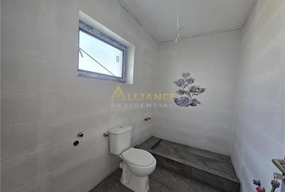 Casă cu 3 camere cu Teren 250 Mp în Berceni - 4