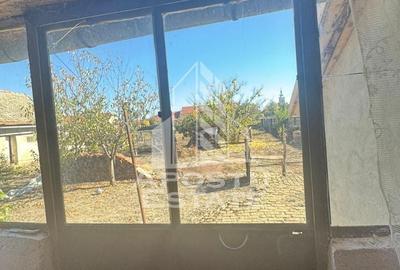 Casa cu teren de 1.600 mp in Checea langa primarie. - 14